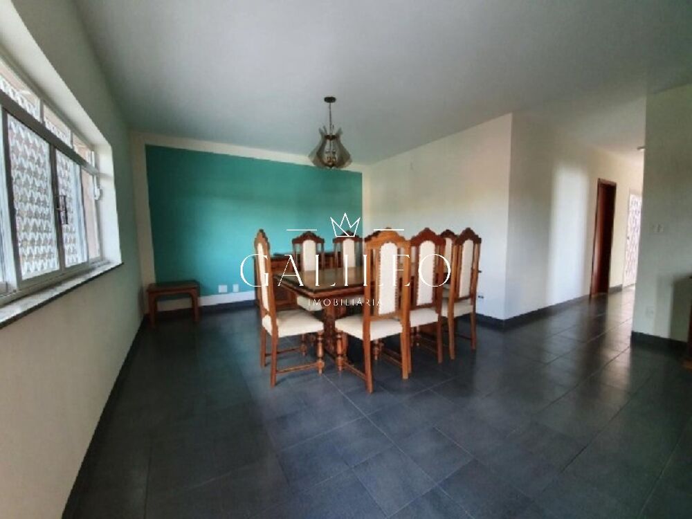 Casa à venda com 3 quartos, 207m² - Foto 4