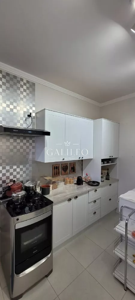 Casa à venda com 3 quartos, 121m² - Foto 10