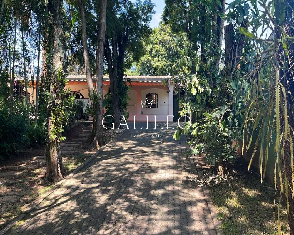 Chácara, 3 quartos, 375 m² - Foto 1