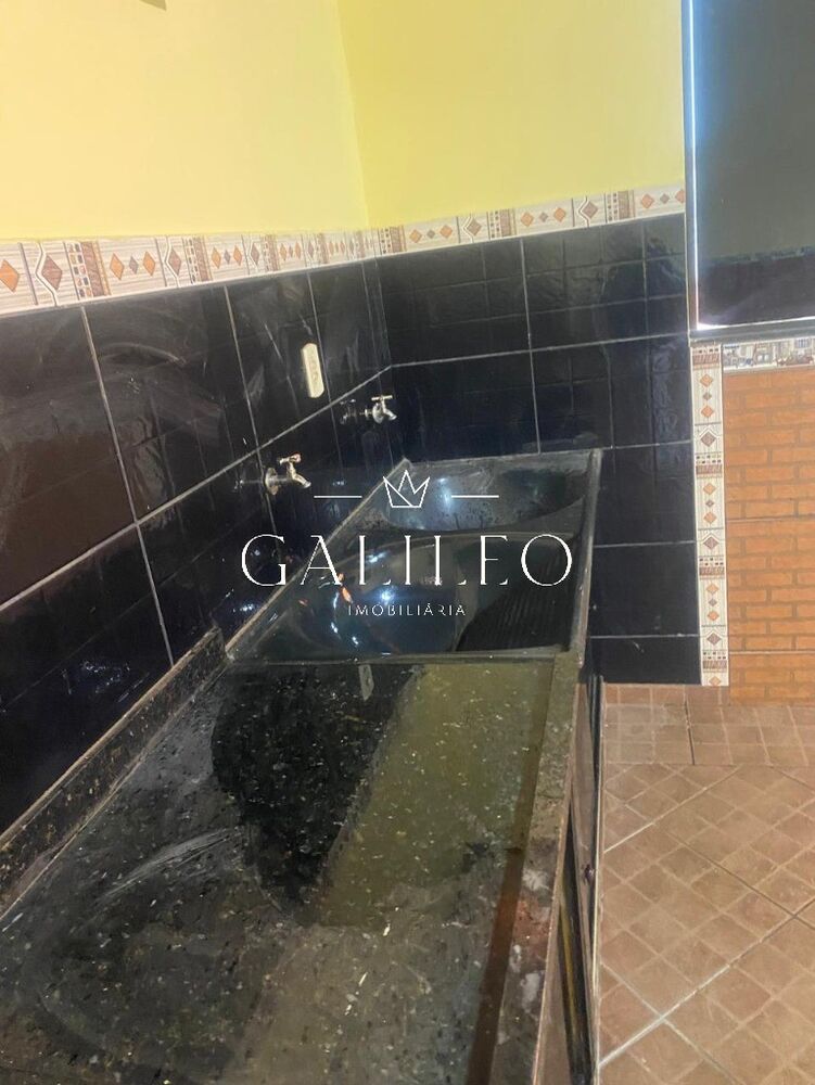 Casa, 3 quartos, 185 m² - Foto 1