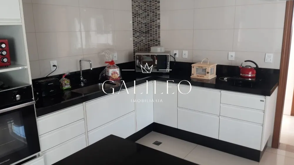 Casa, 4 quartos, 350 m² - Foto 3