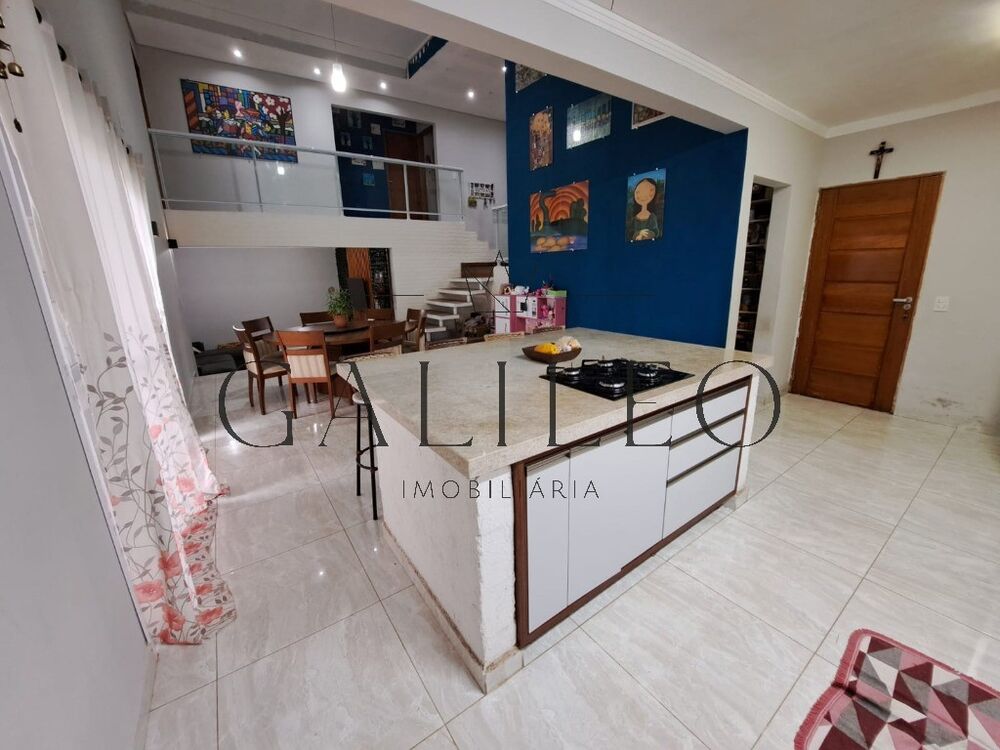 Casa, 4 quartos, 360 m² - Foto 1