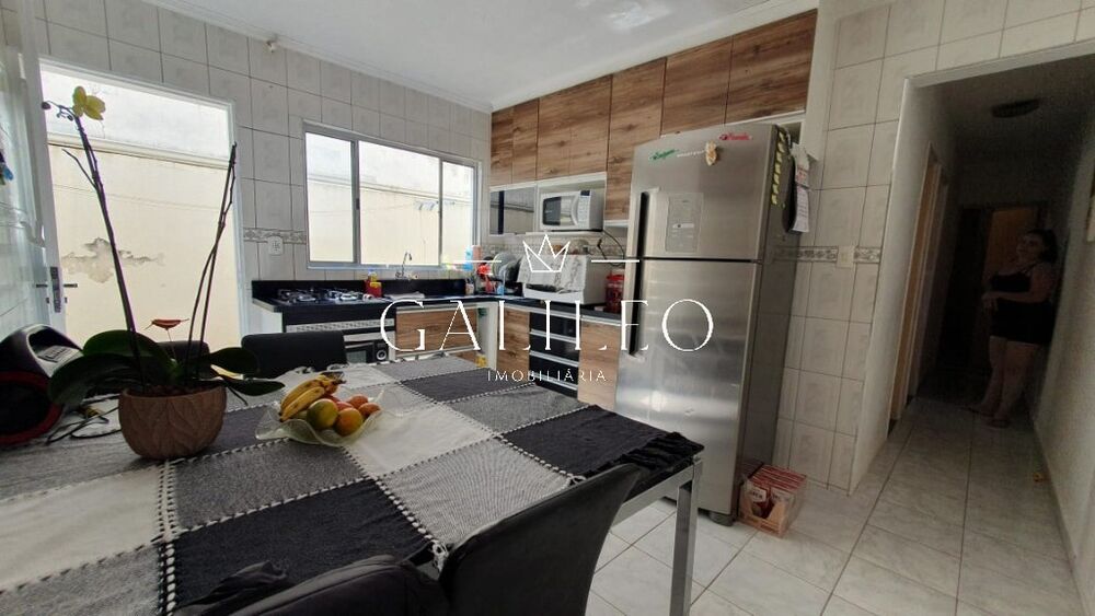 Casa, 2 quartos, 136 m² - Foto 2
