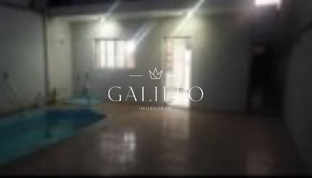 Casa, 3 quartos, 194 m² - Foto 1