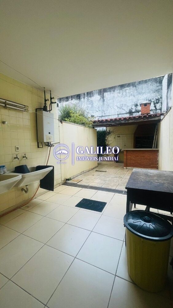 Casa à venda com 5 quartos, 376m² - Foto 4