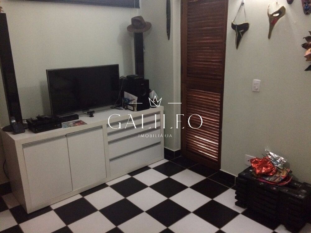 Casa à venda com 3 quartos, 198m² - Foto 9
