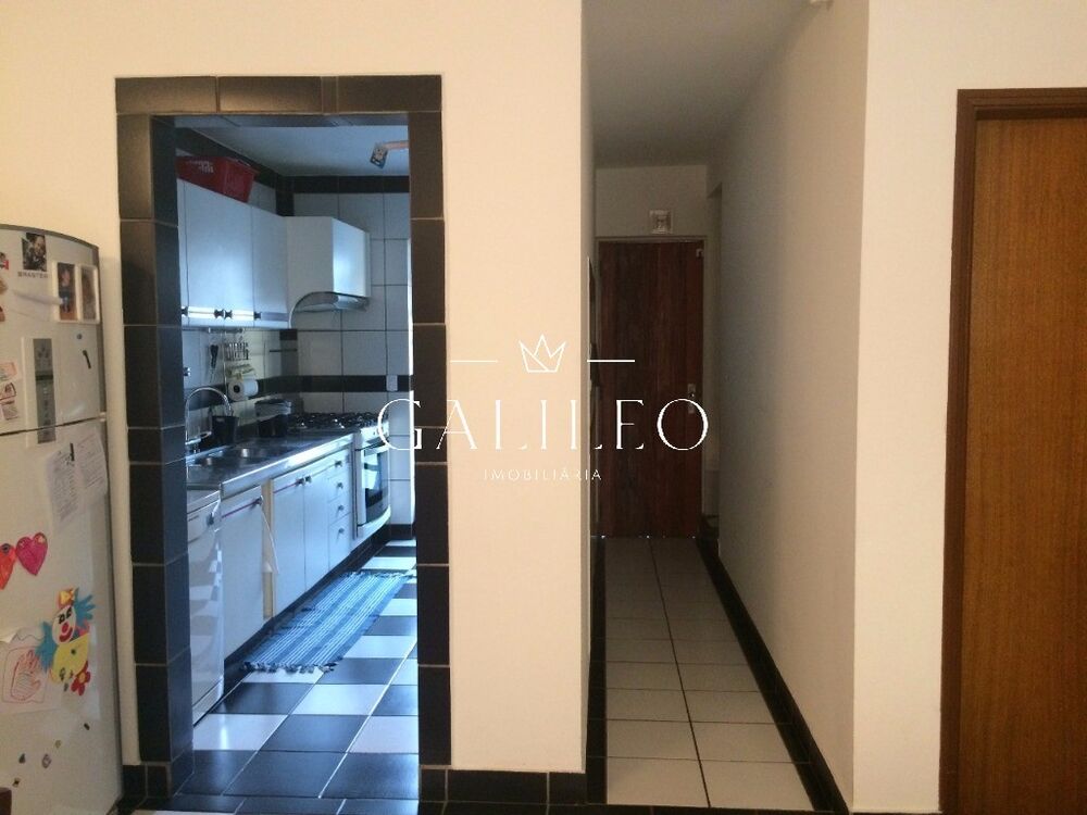 Casa à venda com 3 quartos, 198m² - Foto 5