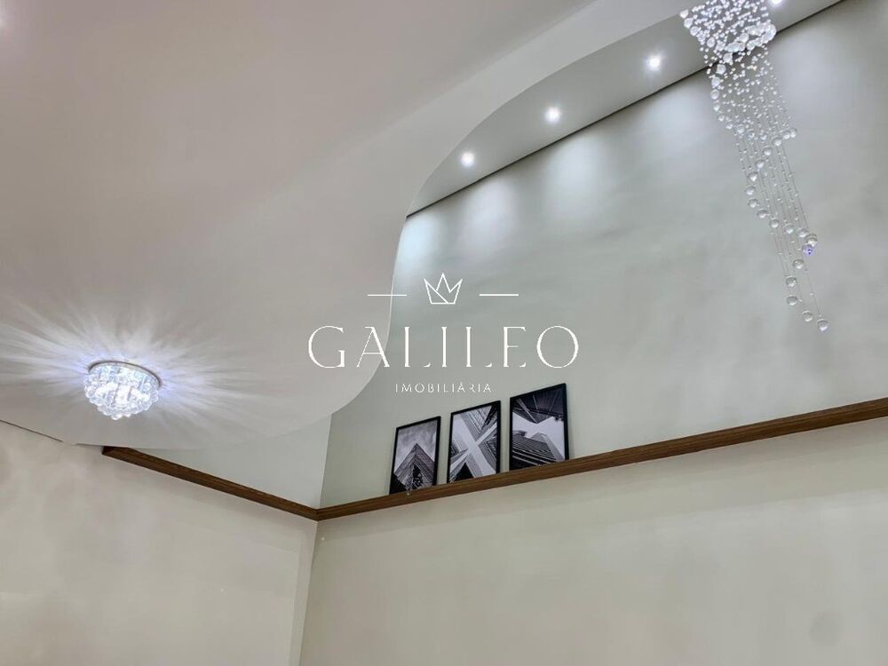 Casa, 3 quartos, 234 m² - Foto 2