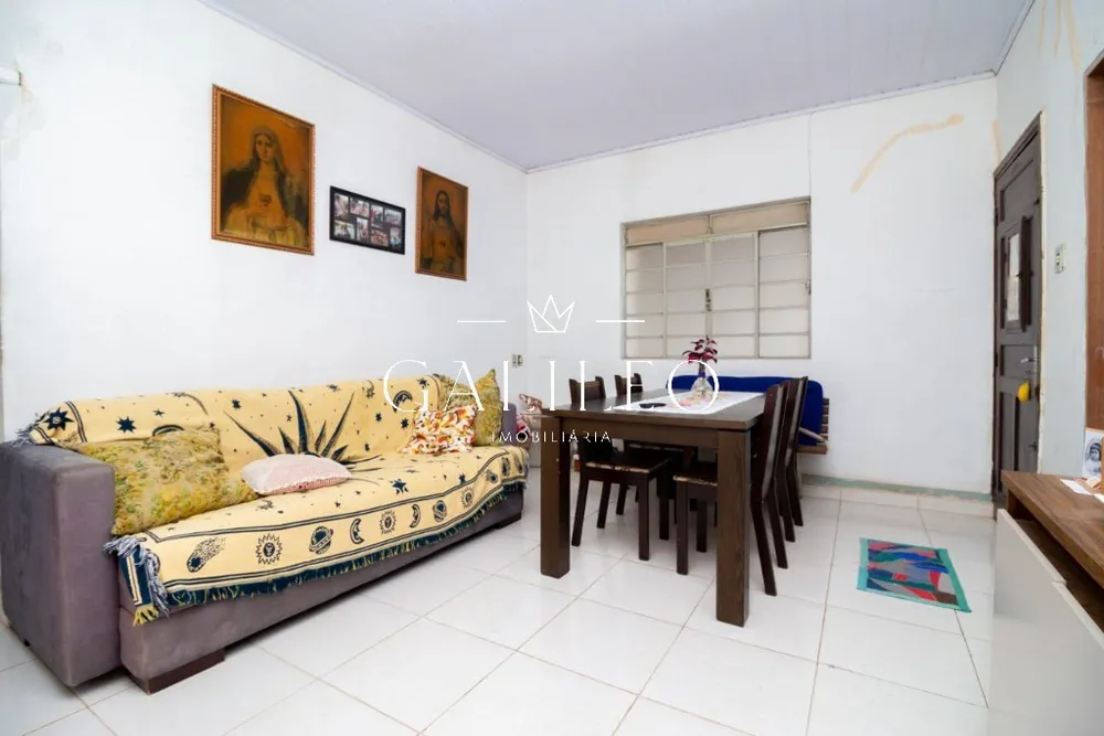 Casa, 4 quartos, 270 m² - Foto 1