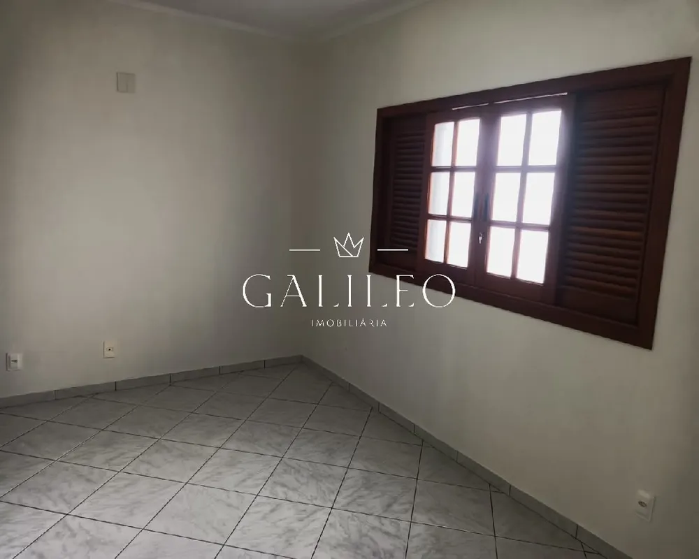 Casa, 3 quartos, 210 m² - Foto 4