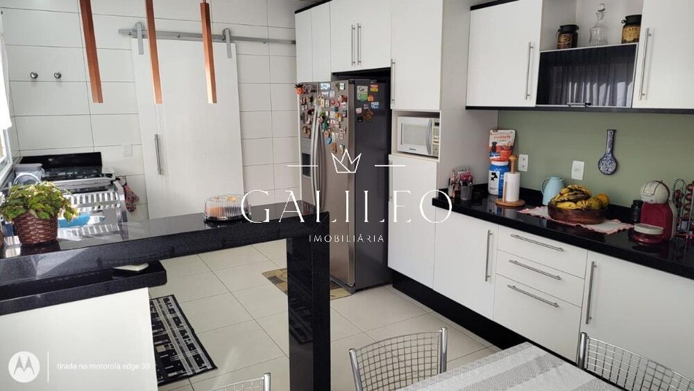 Casa, 4 quartos, 300 m² - Foto 25