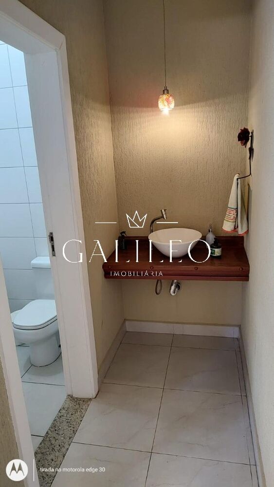 Casa, 4 quartos, 300 m² - Foto 1