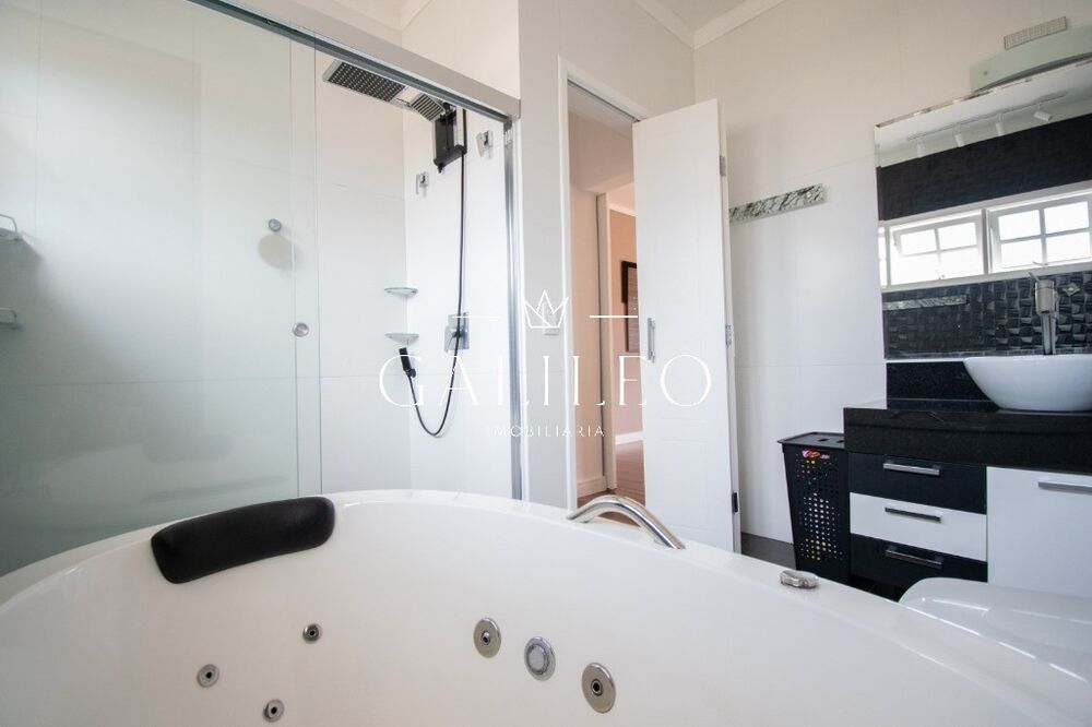 Casa, 4 quartos, 326 m² - Foto 8