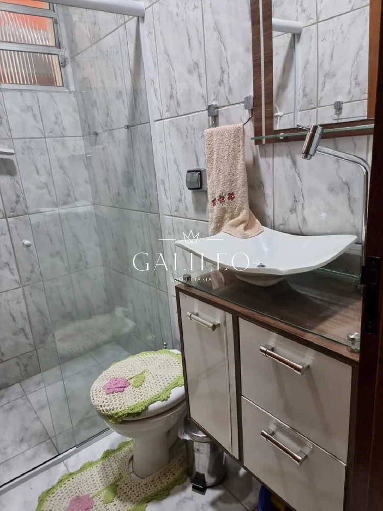 Casa, 3 quartos, 190 m² - Foto 2