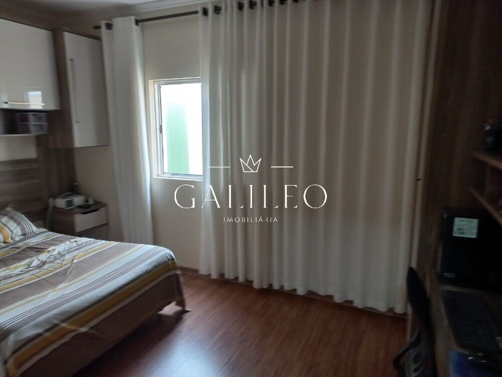 Casa, 3 quartos, 214 m² - Foto 5