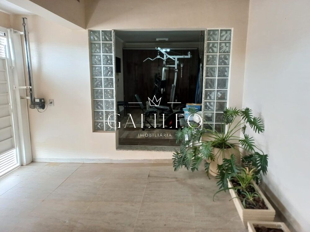 Casa, 3 quartos, 214 m² - Foto 3