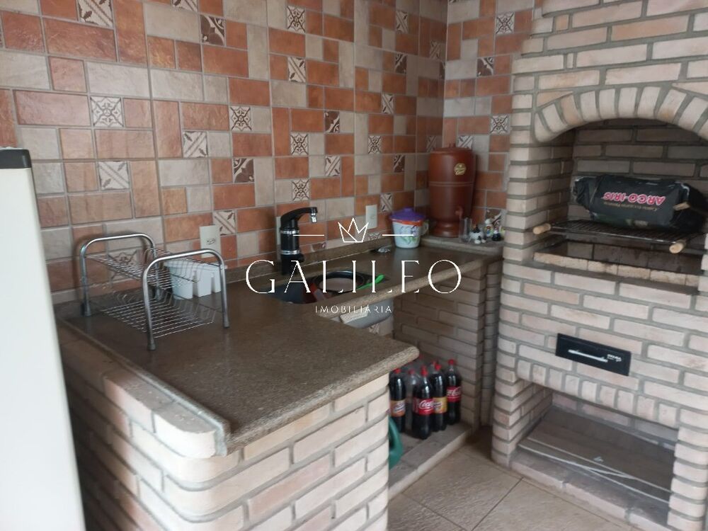 Casa, 3 quartos, 214 m² - Foto 6