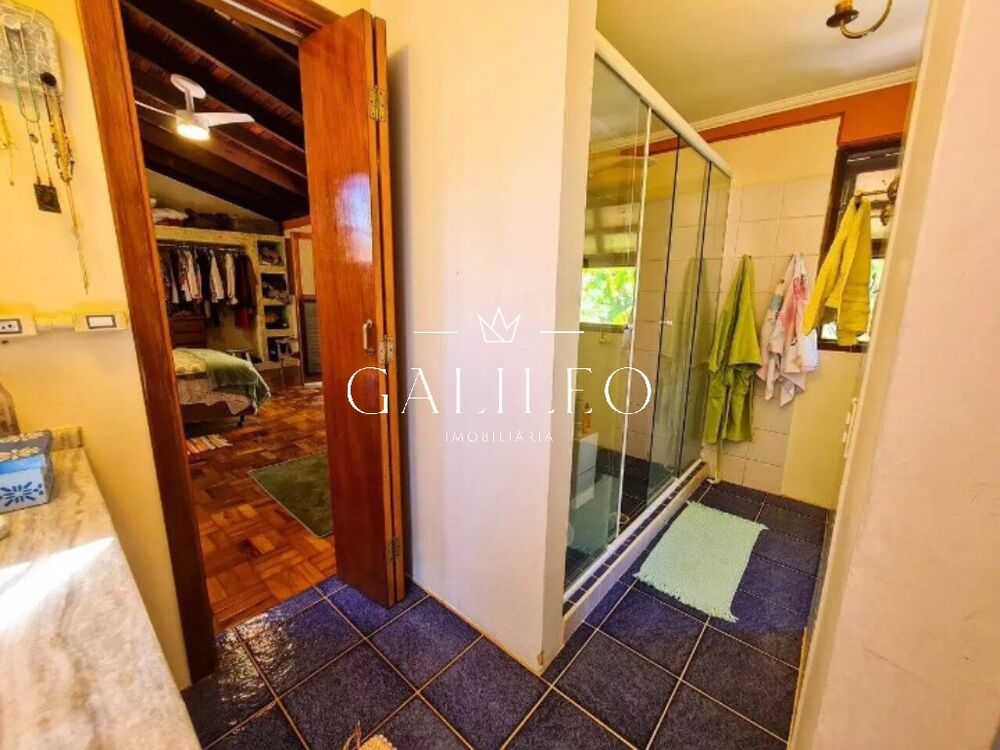 Casa, 3 quartos, 257 m² - Foto 32