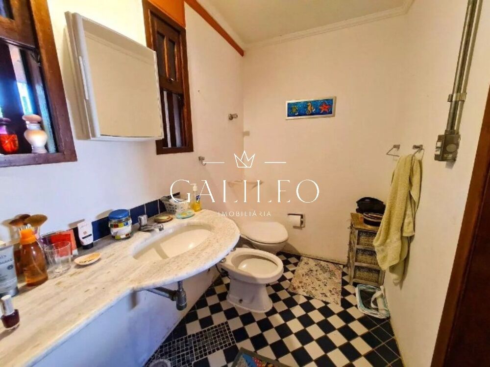 Casa, 3 quartos, 257 m² - Foto 8