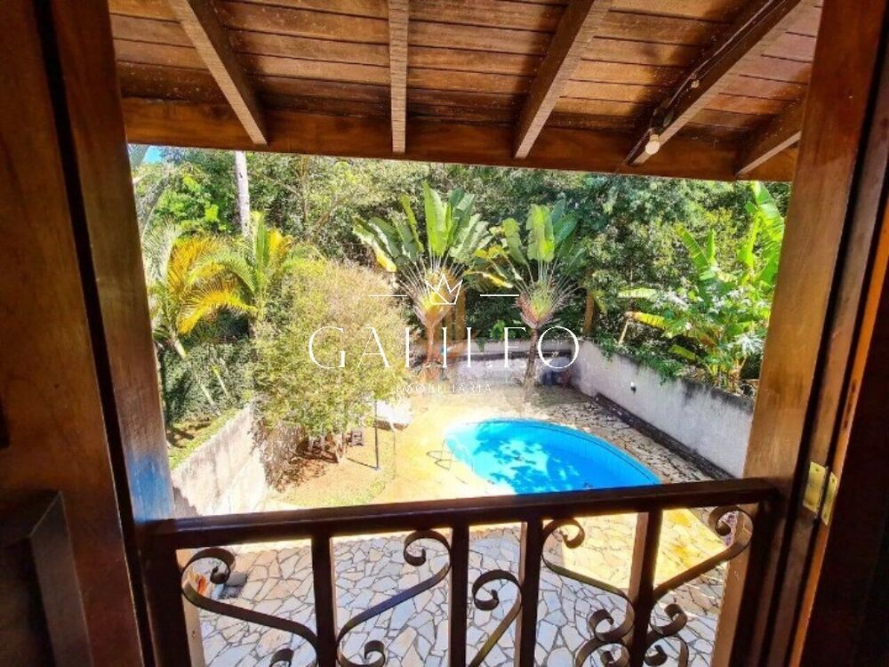 Casa, 3 quartos, 257 m² - Foto 2