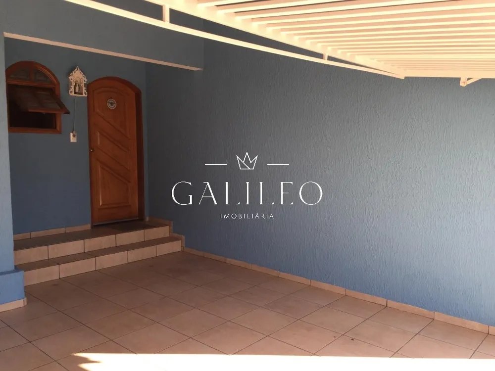 Casa, 3 quartos, 131 m² - Foto 1