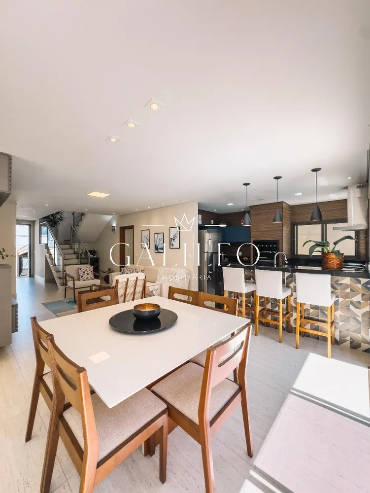 Casa, 3 quartos, 165 m² - Foto 1