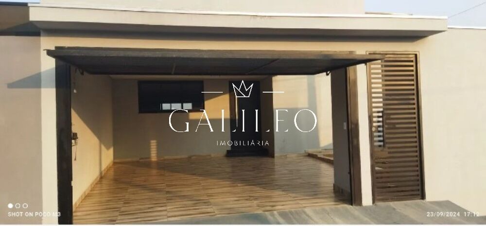 Casa à venda com 3 quartos - Foto 1