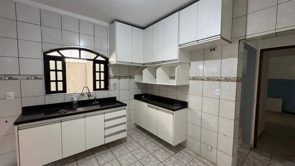 Casa, 4 quartos, 90 m² - Foto 2