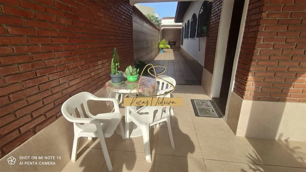 Casa, 4 quartos, 264 m² - Foto 2