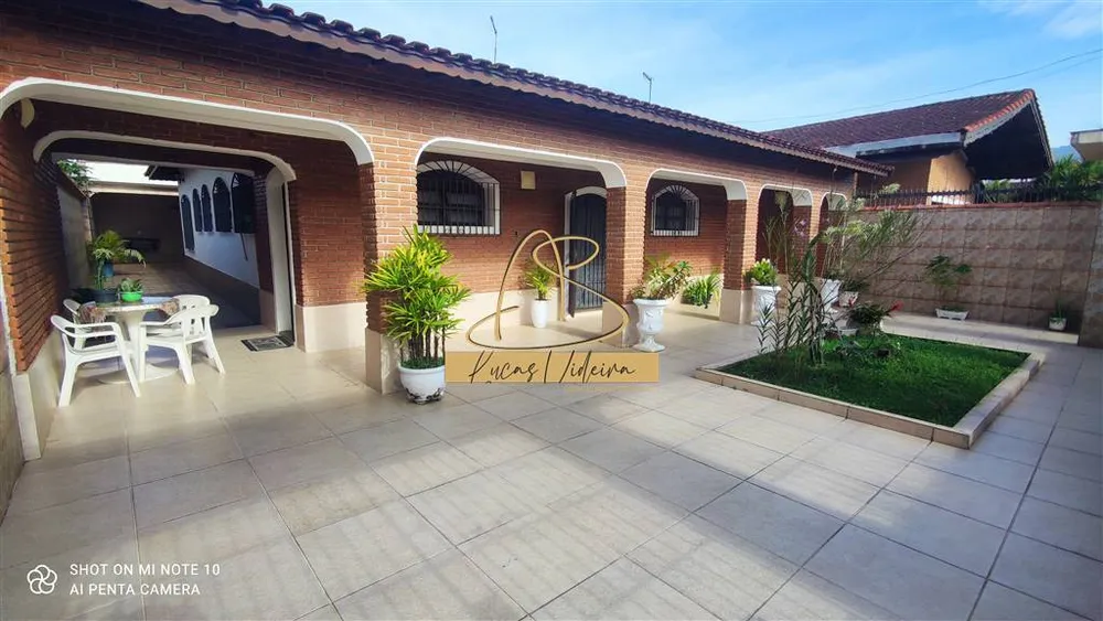 Casa, 4 quartos, 264 m² - Foto 1
