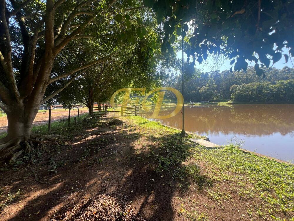 Chácara à venda, 100000m² - Foto 1