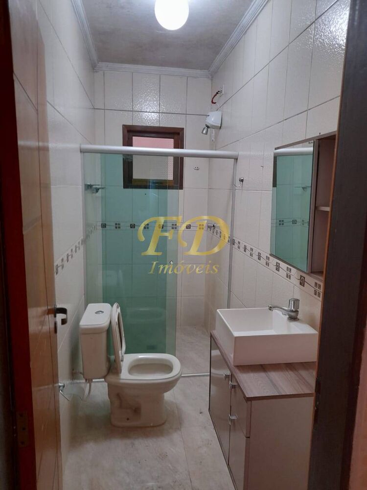 Casa à venda com 3 quartos, 200m² - Foto 4