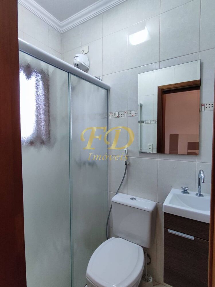Casa de Condomínio à venda com 5 quartos, 395m² - Foto 4