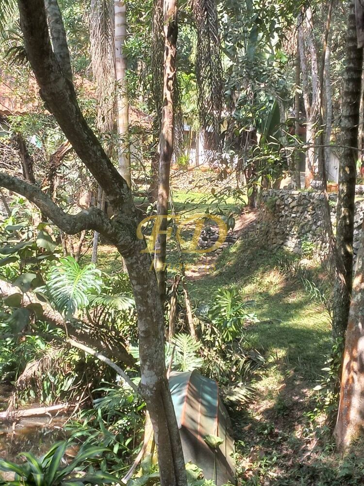 Chácara para alugar com 3 quartos, 250m² - Foto 2