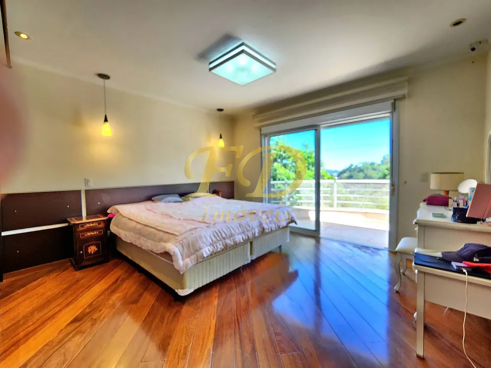 Casa, 3 quartos, 250 m² - Foto 7