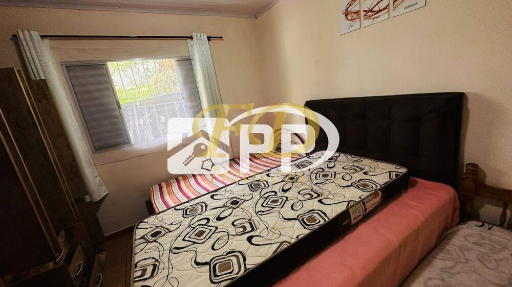 Chácara à venda com 3 quartos, 160m² - Foto 3