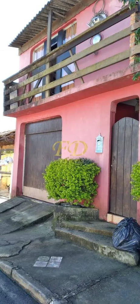 Casa, 3 quartos, 204 m² - Foto 1