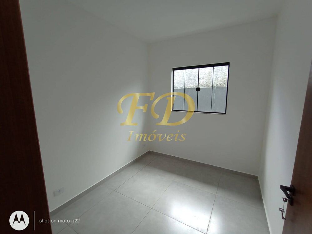 Casa à venda com 3 quartos, 118m² - Foto 2
