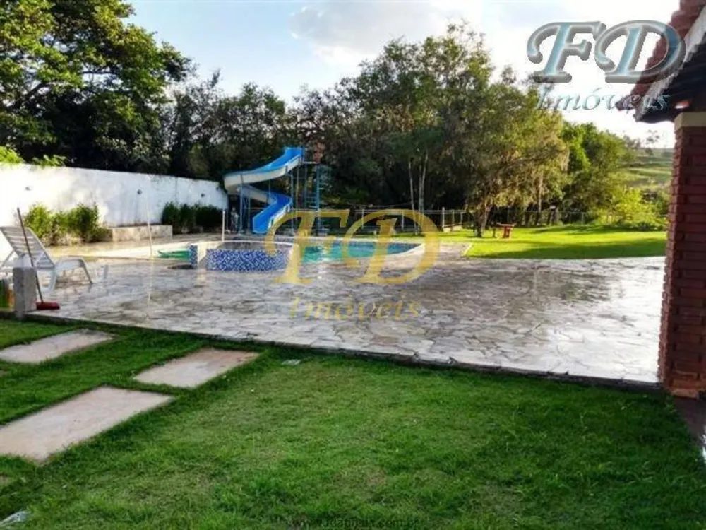 Chácara, 6 quartos, 3500 m² - Foto 1