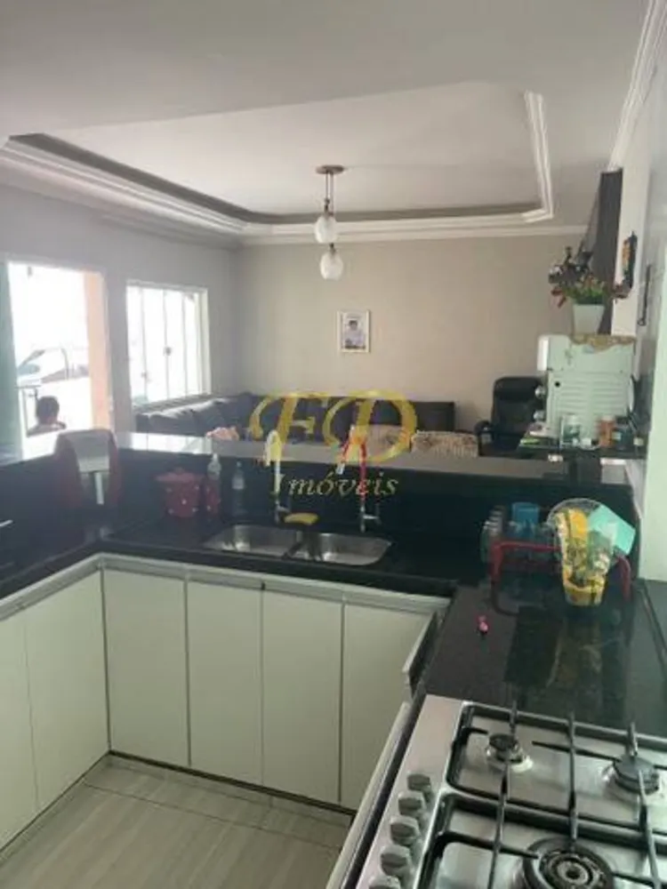 Casa, 3 quartos, 220 m² - Foto 4