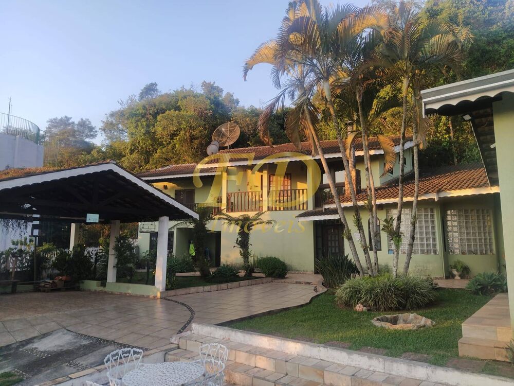 Chácara à venda com 4 quartos, 384m² - Foto 2