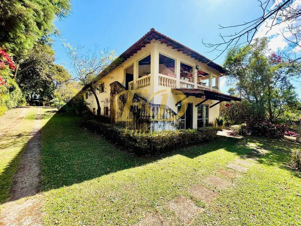 Chácara, 6 quartos, 2900 m² - Foto 1