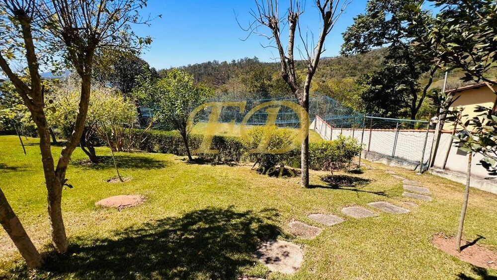 Chácara à venda com 5 quartos, 400m² - Foto 2