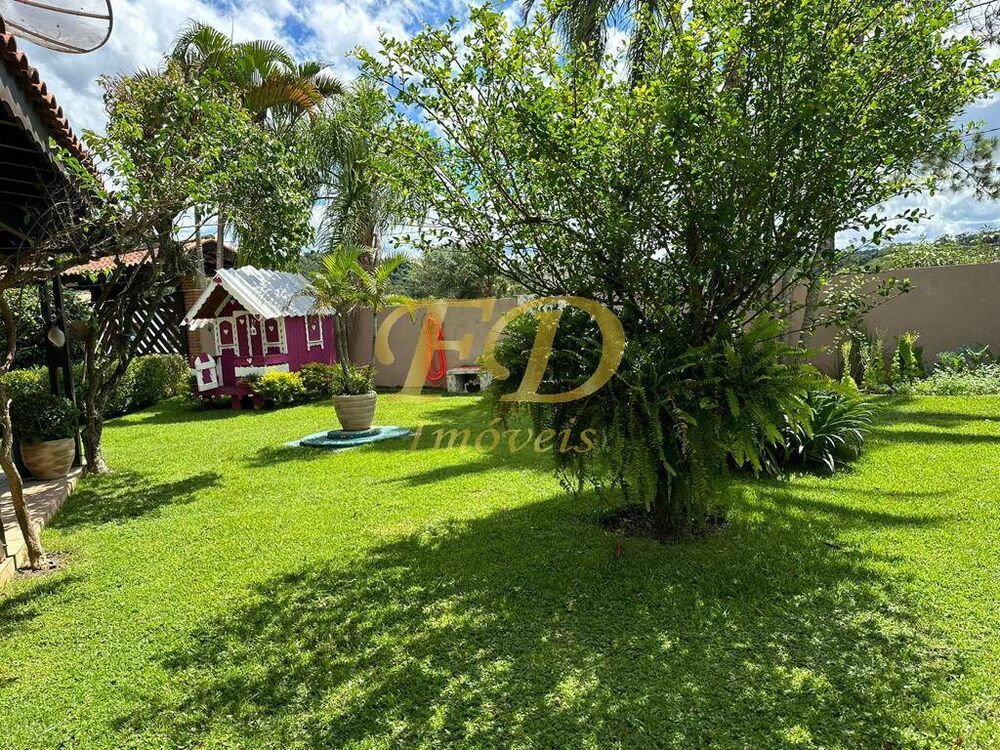 Chácara à venda com 5 quartos, 400m² - Foto 7