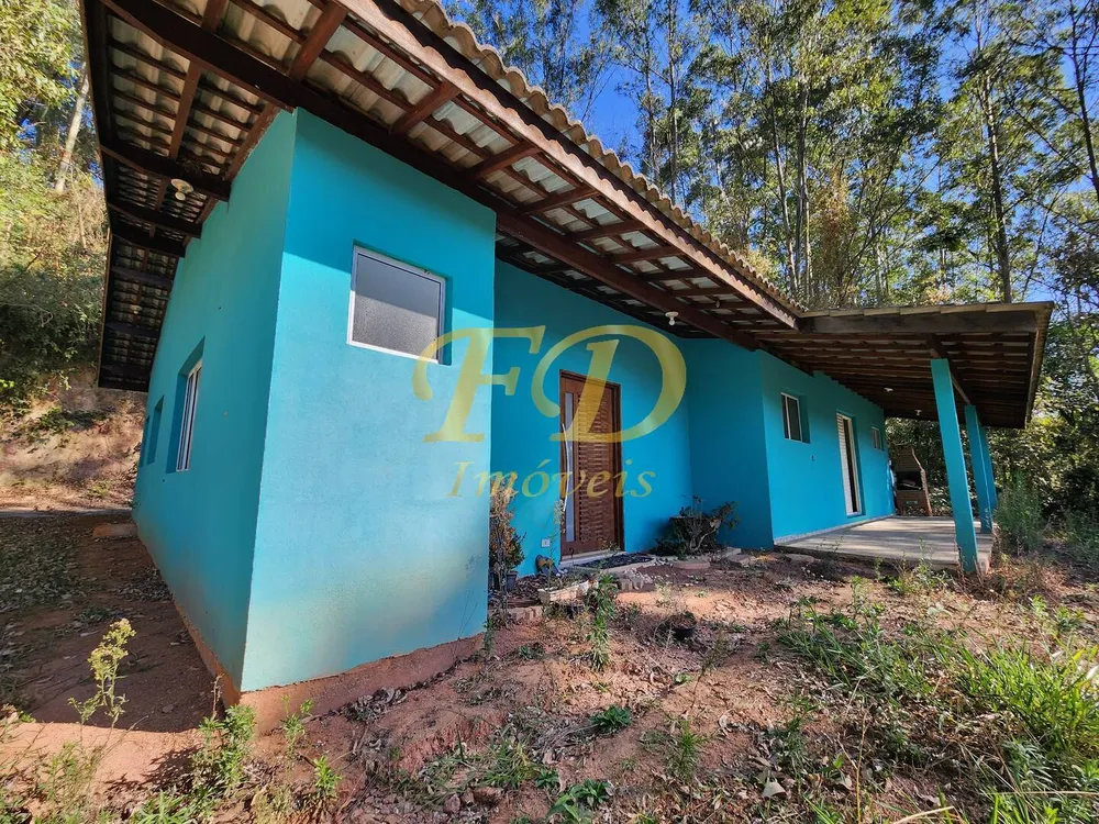 Casa, 4 quartos, 253 m² - Foto 1