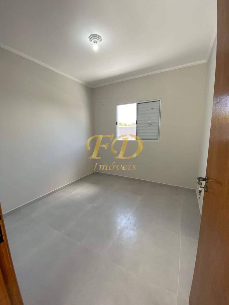 Casa à venda com 3 quartos, 92m² - Foto 3
