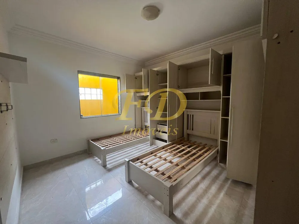 Casa, 3 quartos, 214 m² - Foto 9