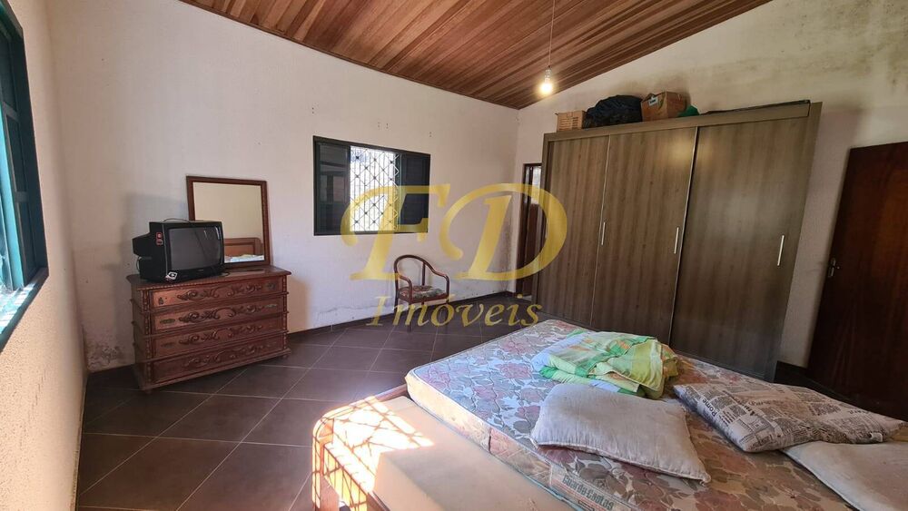 Chácara à venda com 2 quartos, 150m² - Foto 6