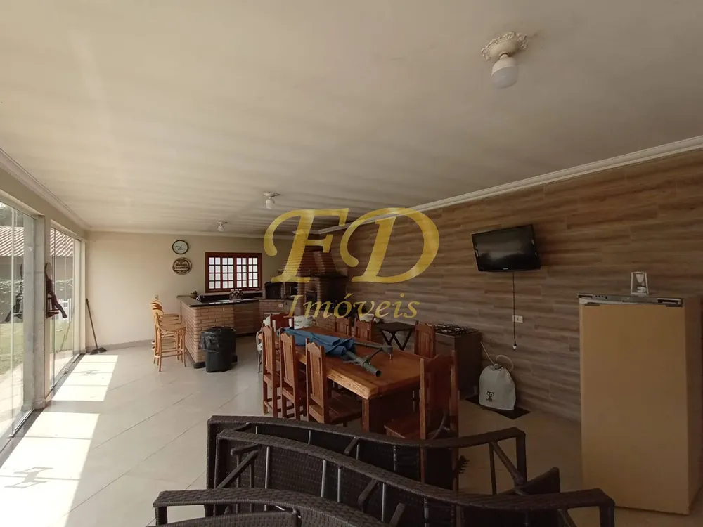 Chácara, 3 quartos, 1700 m² - Foto 4