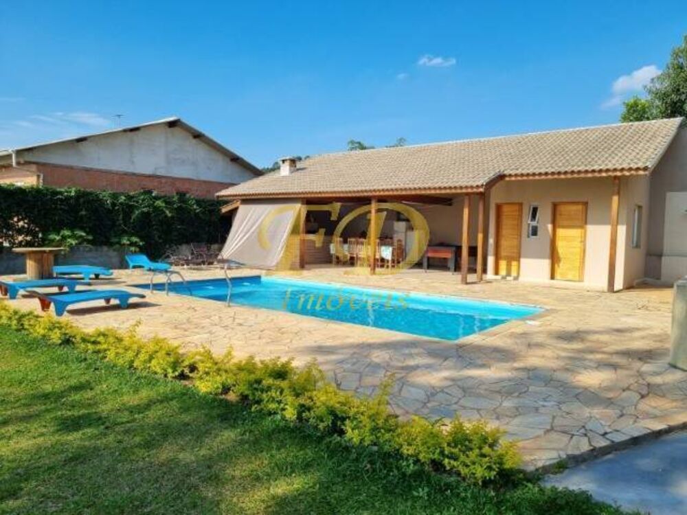 Chácara à venda com 3 quartos, 230m² - Foto 2